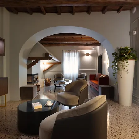 Clementi Boutique Hotel Cave